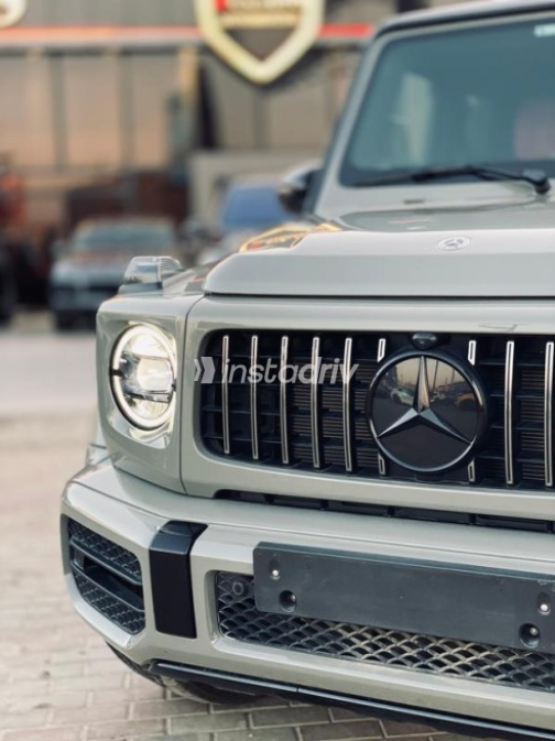 Mercedes G Class 2024 Gray Automatic Used for Sale in Sheikh Zayed City - 3