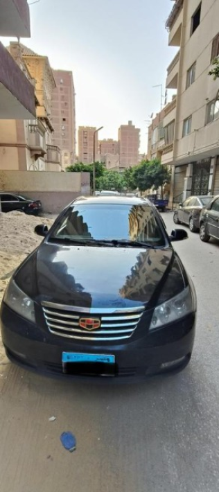 جيلي امجراند 7 2015 أسود يدوي مستعملة للبيع في القاهرة