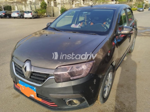 Renault Logan 2018 White Manual Used for Sale in Greater Cairo ( Cairo + Giza) - 1