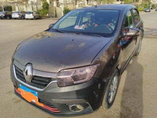 Renault Logan 2018 White Manual Used for Sale in Greater Cairo ( Cairo + Giza)
