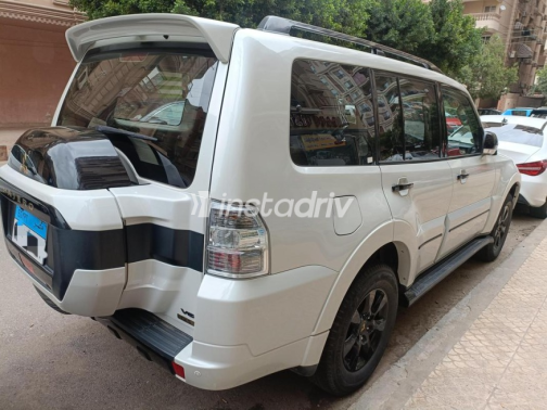 Mitsubishi Pajero 2022 White Automatic Used for Sale in Heliopolis - 4