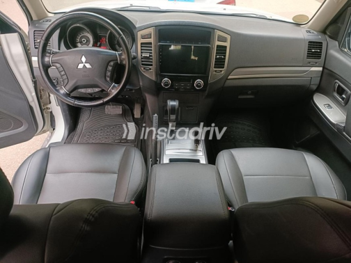 Mitsubishi Pajero 2022 White Automatic Used for Sale in Heliopolis - 8