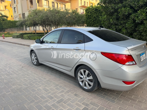Hyundai Accent RB 2025 Silver Automatic Used for Sale in Cairo - 3