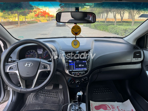 Hyundai Accent RB 2025 Silver Automatic Used for Sale in Cairo - 5