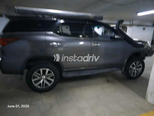 Toyota Fortuner 2018 Gray Automatic Used for Sale in Heliopolis - 3