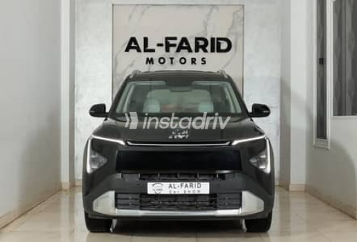 كيا كارينز 2026 أسود أوتوماتيك جديدة للبيع في الإسكندرية - 1