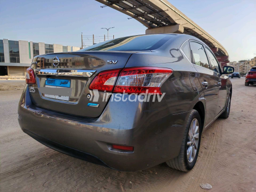 Nissan Sentra 2025 Bronze CVT Used for Sale in Giza - 5