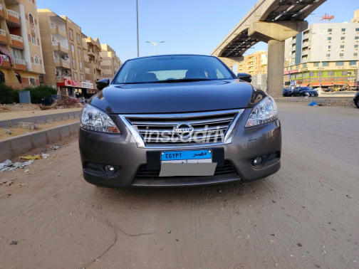 Nissan Sentra 2025 Bronze CVT Used for Sale in Giza - 6