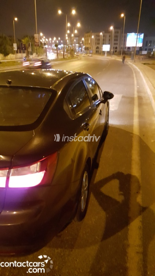 Kia Rio 2013 Dark Gray Automatic Used for Sale in Giza - 2