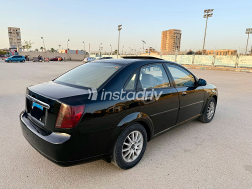 Daewoo Lacetti 2003 Black Automatic Used for Sale in Greater Cairo ( Cairo + Giza) - 8