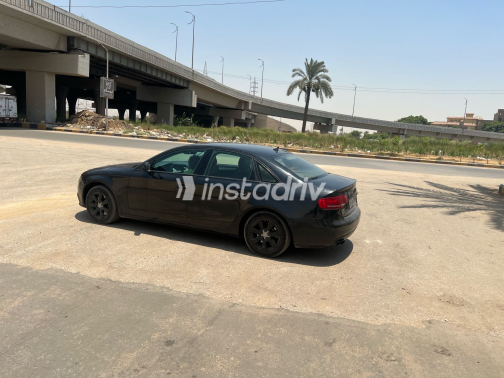 Audi A4 2010 Black Automatic Used for Sale in Giza - 7