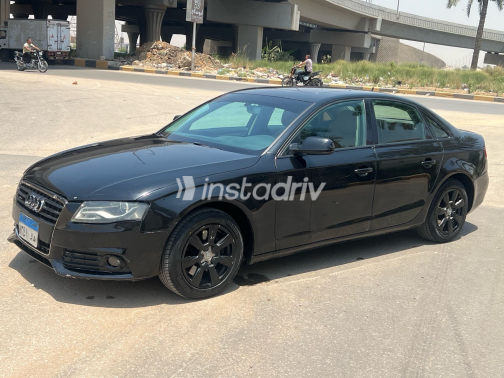 Audi A4 2010 Black Automatic Used for Sale in Giza - 8