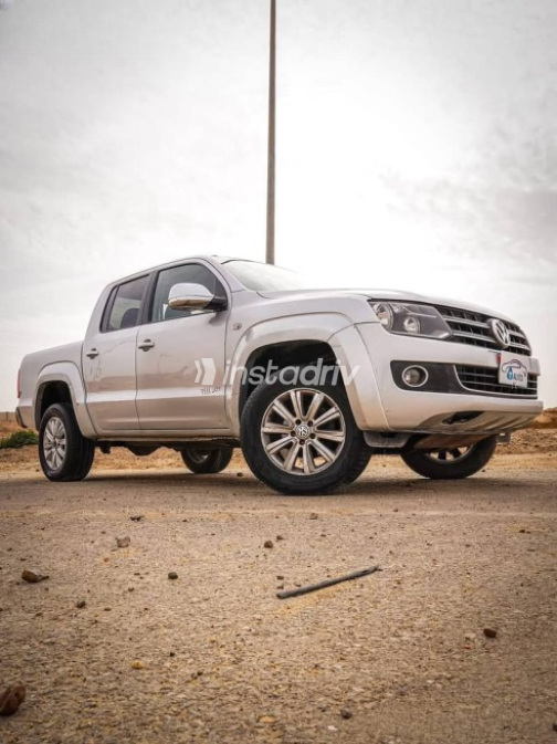Volkswagen Amarok 2011 Silver Manual Used for Sale in Cairo - 2