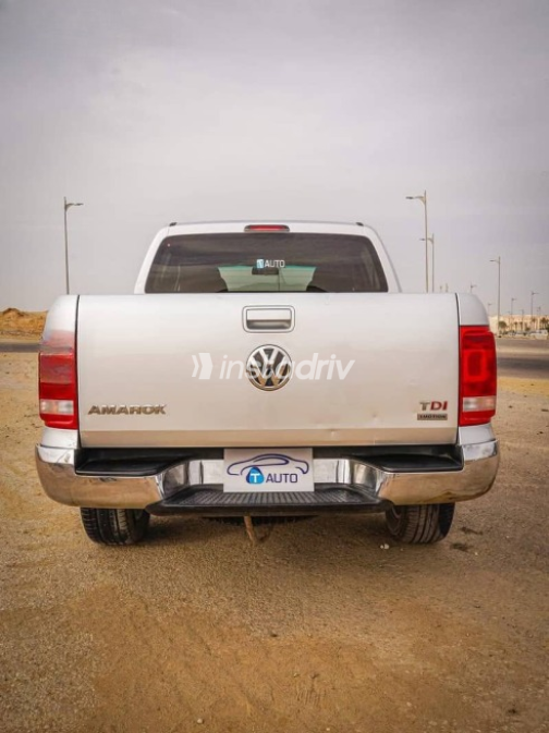 Volkswagen Amarok 2011 Silver Manual Used for Sale in Cairo - 6