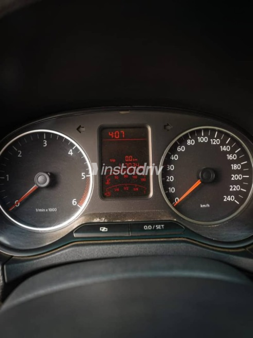 Volkswagen Amarok 2011 Silver Manual Used for Sale in Cairo - 10