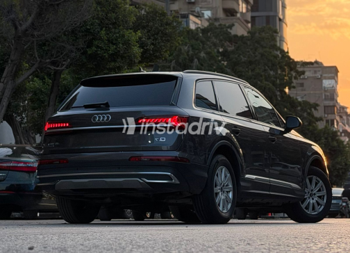 Audi Q7 2022 Gray Automatic Used for Sale in Cairo - 1