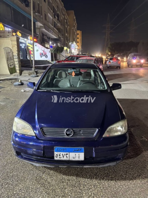 اوبل أسترا 2000 أزرق غامق يدوي مستعملة للبيع في الجيزة - 3