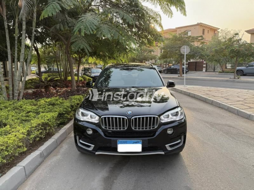 بي ام دبليو X5 2015 أسود أوتوماتيك مستعملة للبيع في مدينتى - 4