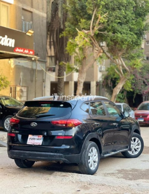 هيونداي توسان GDI 2019 أسود أوتوماتيك مستعملة للبيع في القاهرة - 6