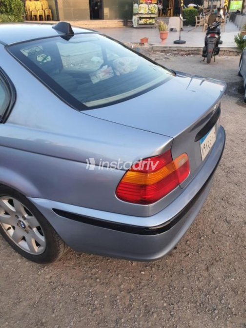 بي ام دبليو 318 2006 أبيض أوتوماتيك مستعملة للبيع في الإسكندرية - 4