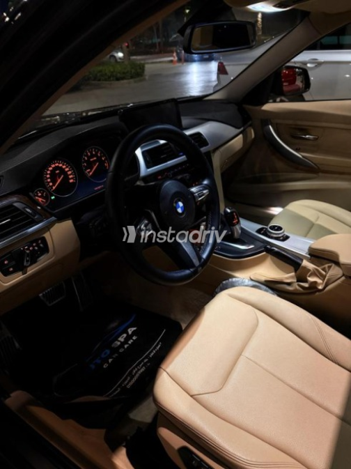 BMW 320 2014 White Automatic Used for Sale in Greater Cairo ( Cairo + Giza) - 4