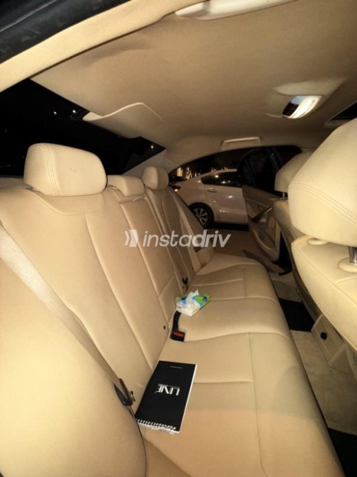BMW 320 2014 White Automatic Used for Sale in Greater Cairo ( Cairo + Giza) - 5
