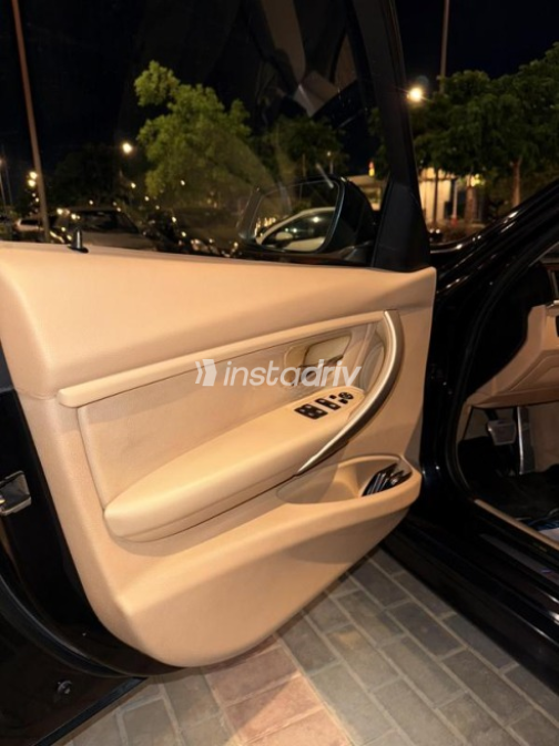 BMW 320 2014 White Automatic Used for Sale in Greater Cairo ( Cairo + Giza) - 6