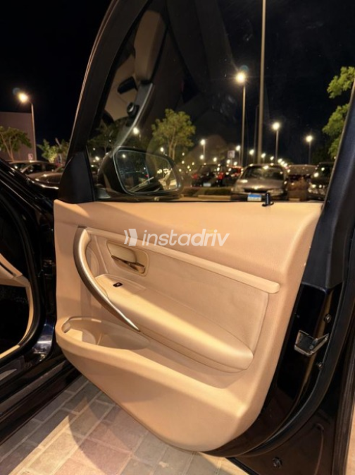 BMW 320 2014 White Automatic Used for Sale in Greater Cairo ( Cairo + Giza) - 8
