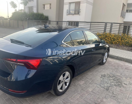 سكودا اوكتافيا A8 2024 أبيض أوتوماتيك مستعملة للبيع في القاهرة الكبرى ( القاهرة - الجيزة) - 6