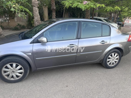 Renault Megane 2010 Dark Gray Automatic Used for Sale in Cairo - 4