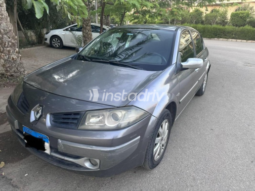 Renault Megane 2010 Dark Gray Automatic Used for Sale in Cairo - 7