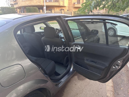 Renault Megane 2010 Dark Gray Automatic Used for Sale in Cairo - 8
