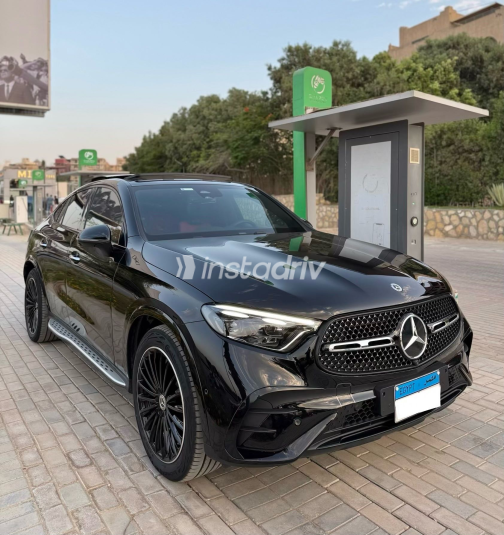 مرسيدس GLC 300 2025 أسود أوتوماتيك مستعملة للبيع في الجيزة - 3