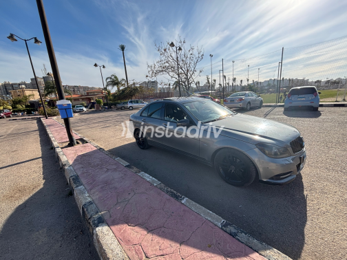 Mercedes C 180 2012 Gray Automatic Used for Sale in Alexandria - 5