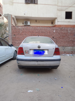 فولكس فاغن بورا 2000 فضي أوتوماتيك مستعملة للبيع في الإسماعيلية