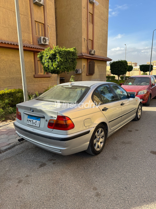 BMW 318 2005 Silver Automatic Used for Sale in Nasr city - 2