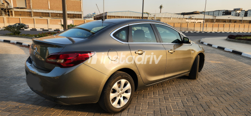 Opel Astra 2021 Gray Automatic Used for Sale in Nasr city - 5