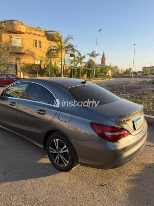 Mercedes CLA 180 2019 White Automatic Used for Sale in Greater Cairo ( Cairo + Giza) - 3