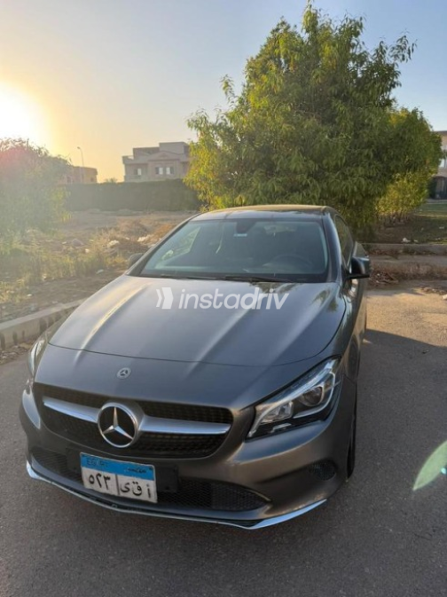 Mercedes CLA 180 2019 White Automatic Used for Sale in Greater Cairo ( Cairo + Giza) - 4