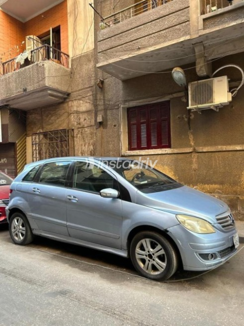مرسيدس B 150 2007 أزرق أوتوماتيك مستعملة للبيع في القاهرة - 1