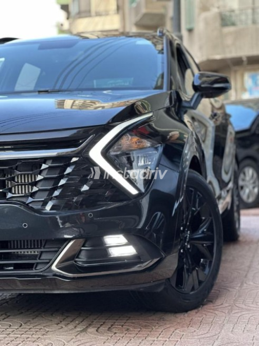 Kia Sportage 2024 Black Automatic Used for Sale in Faiyum - 4