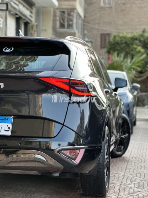 Kia Sportage 2024 Black Automatic Used for Sale in Faiyum - 8