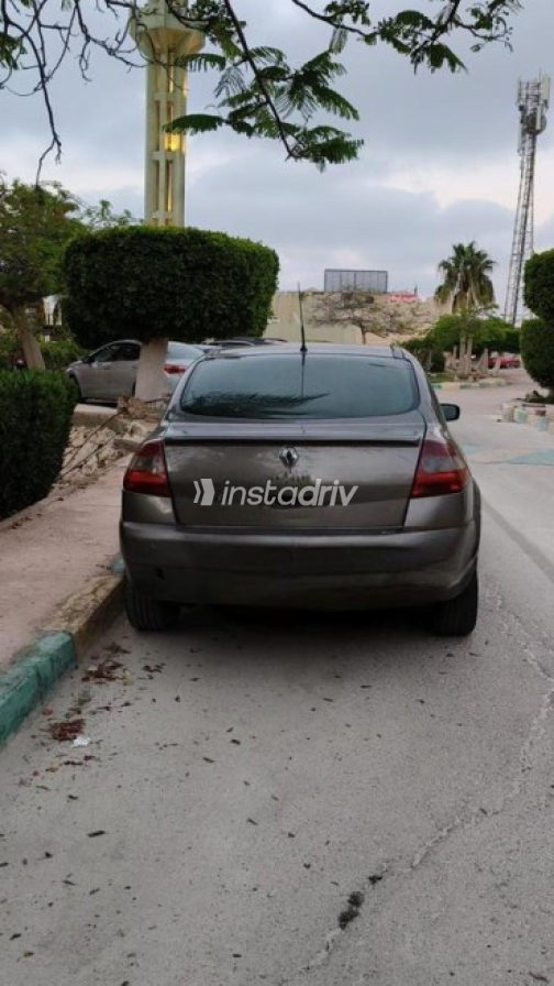 Renault Megane 2005 Dark Gray Automatic Used for Sale in Giza - 1
