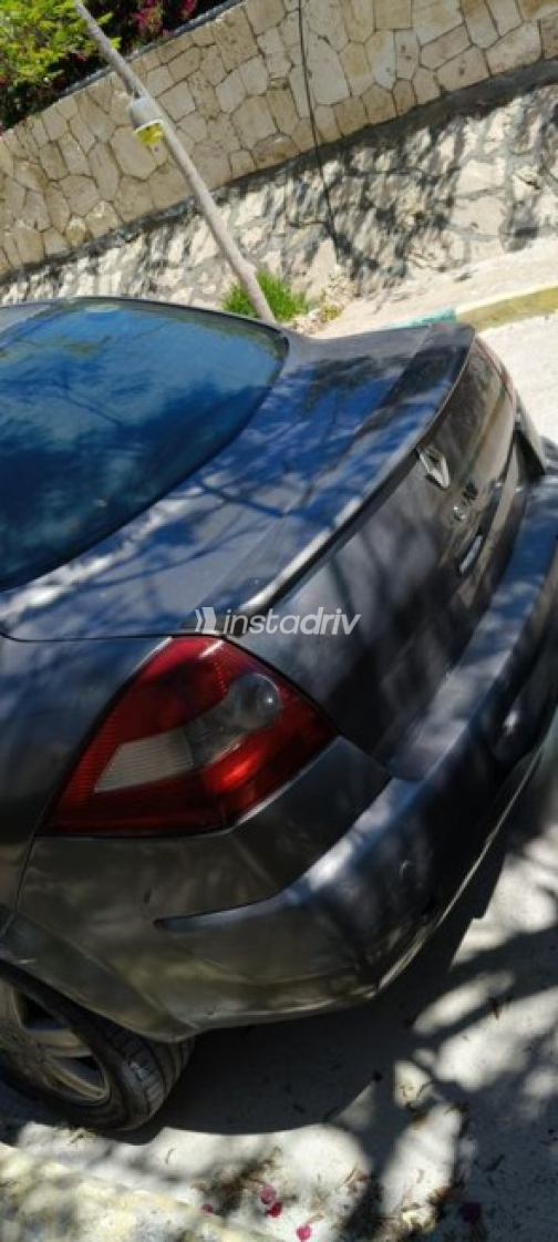 Renault Megane 2005 Dark Gray Automatic Used for Sale in Giza - 3