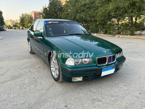 بي ام دبليو 316 1993 أخضر غامق يدوي مستعملة للبيع في القاهرة - 1