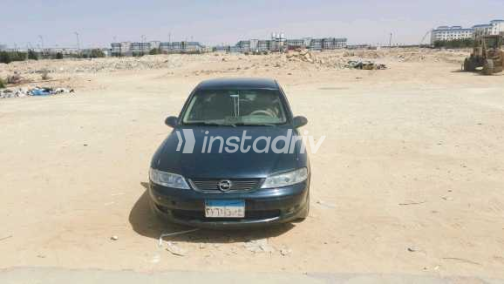 Opel Vectra 2002 White Automatic Used for Sale in Gharbia - 3