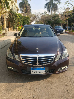 Mercedes E 250 2010 White Automatic Used for Sale in Cairo