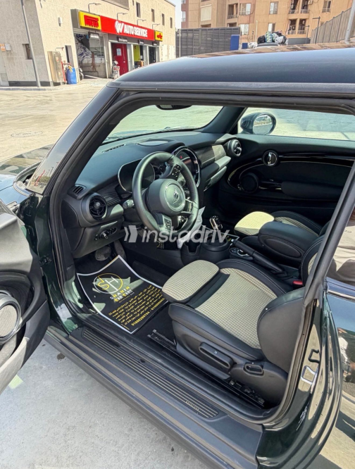 Mini Cooper 2023 Green Automatic Used for Sale in Maadi - 2