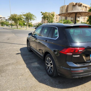 Volkswagen Tiguan 2017 White Automatic Used for Sale in Greater Cairo ( Cairo + Giza)