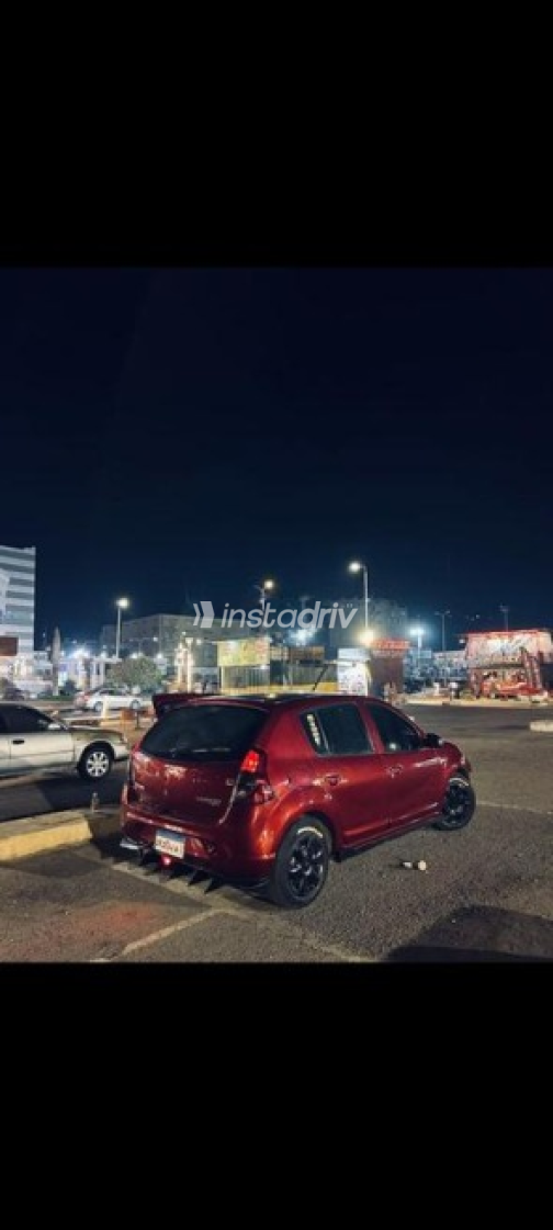 Renault Sandero 2014 Red Automatic Used for Sale in Obour City - 2